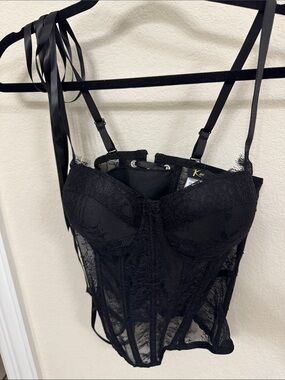 Black Lace Bustier Bandeau Top with Adjustable Straps